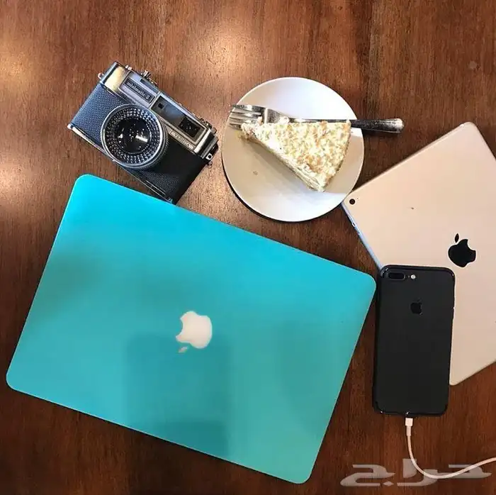 غطاء كفر للابتوب ماك بوك و حمايه شاشه وكيبورد 5