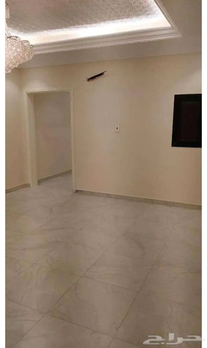 شقة 5 غرف للإيجار بحي الصفا 5