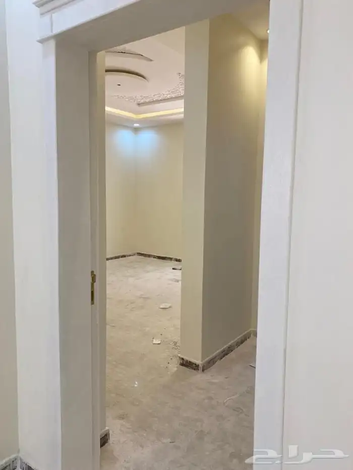 للبيع فلة زاوية في مخطط التعمير 6