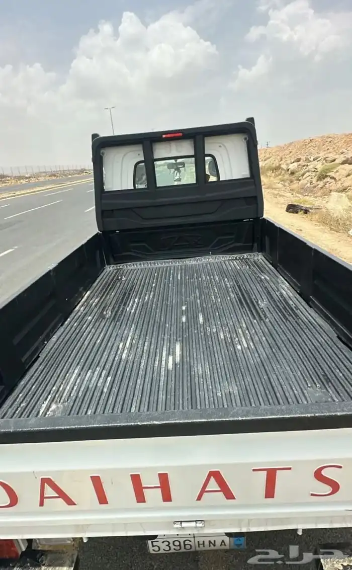 للبيع دباب 2014 ديهاتسو 4