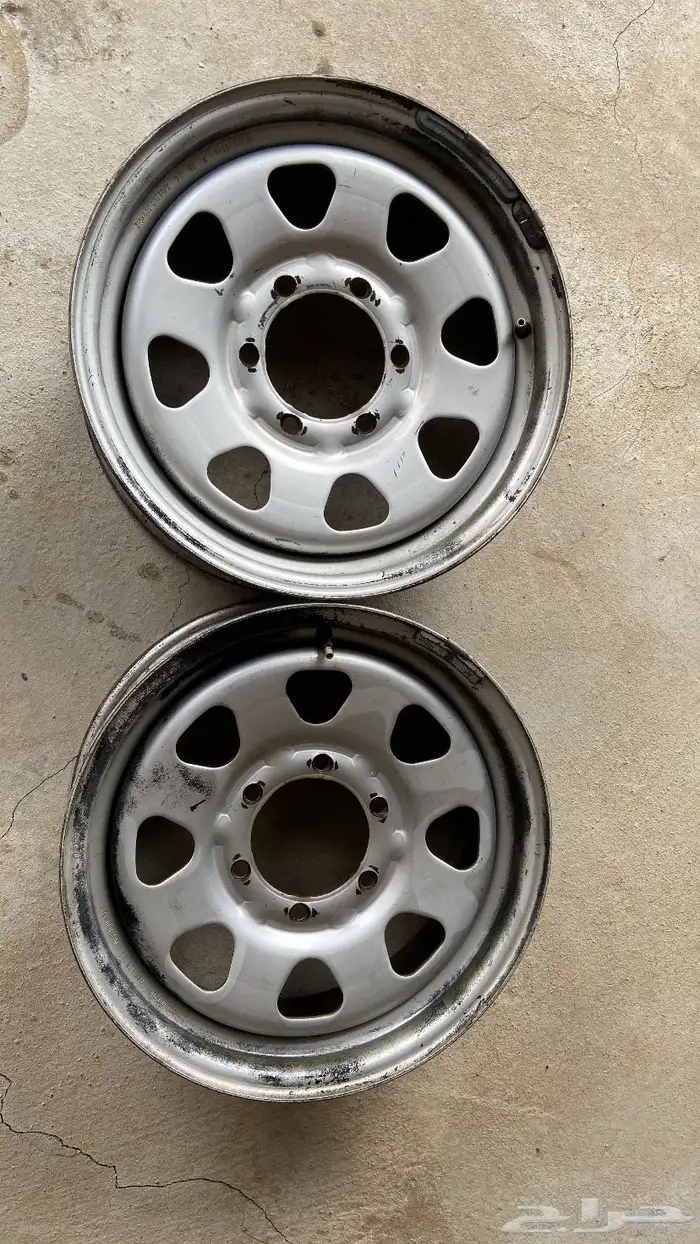 جنوط نيسان 1