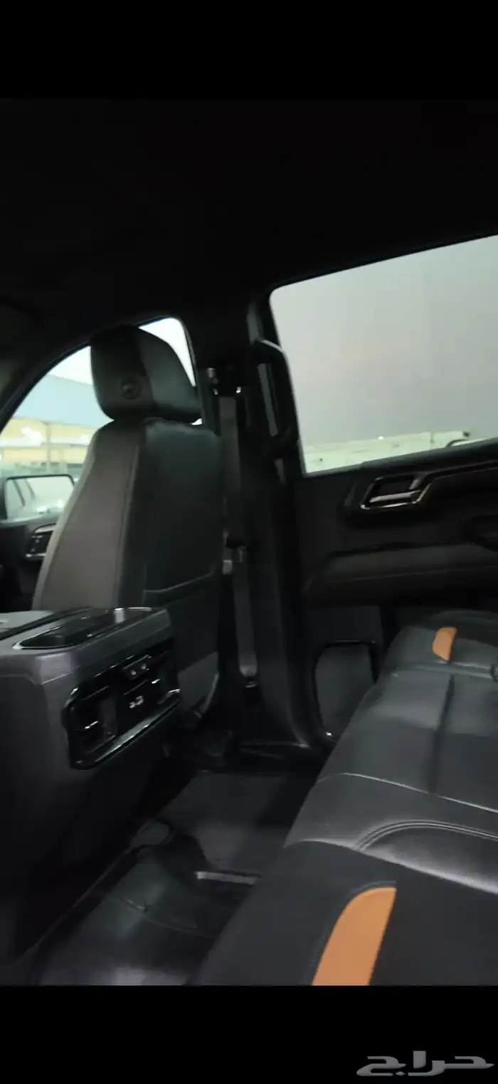 جي ام سي سييرا 2022 AT4 9