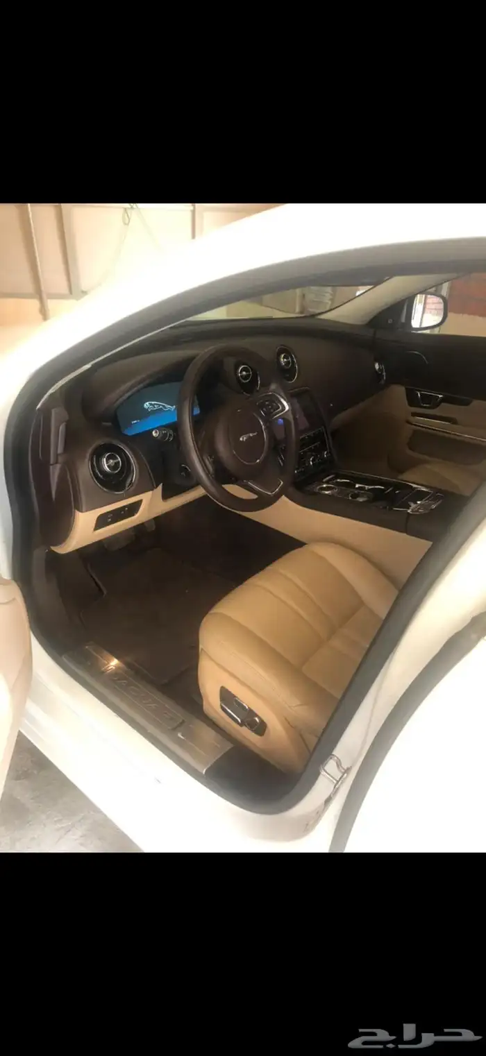 جاكور XJ 2014 مخزن مالك اول 3