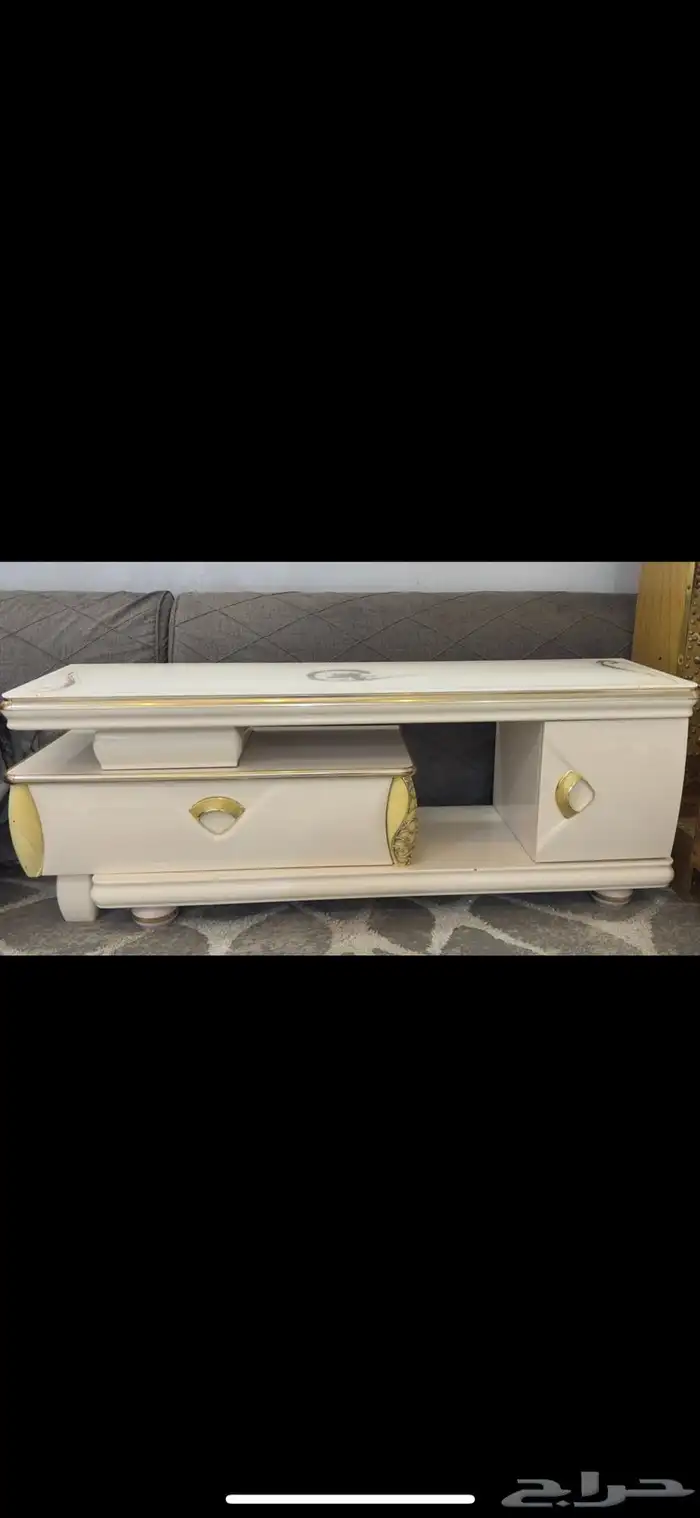 تسريحه  طاولة 2