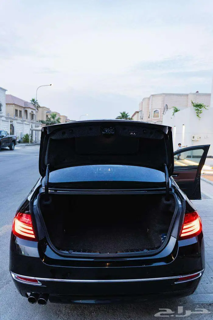 بي ام دبليو الفئة الخامة i 520 2015 فئة الفخامة(Luxury) 11