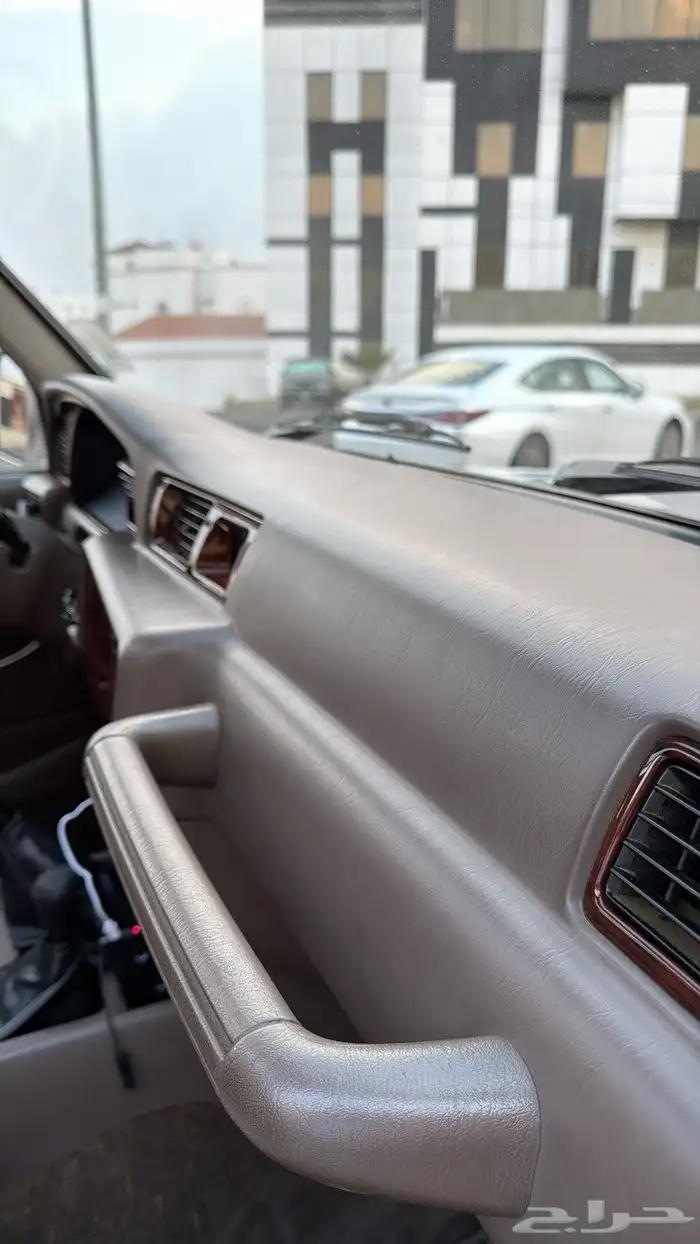 لاندكروزر في اكس ار ليمتد مخزن 1997 52