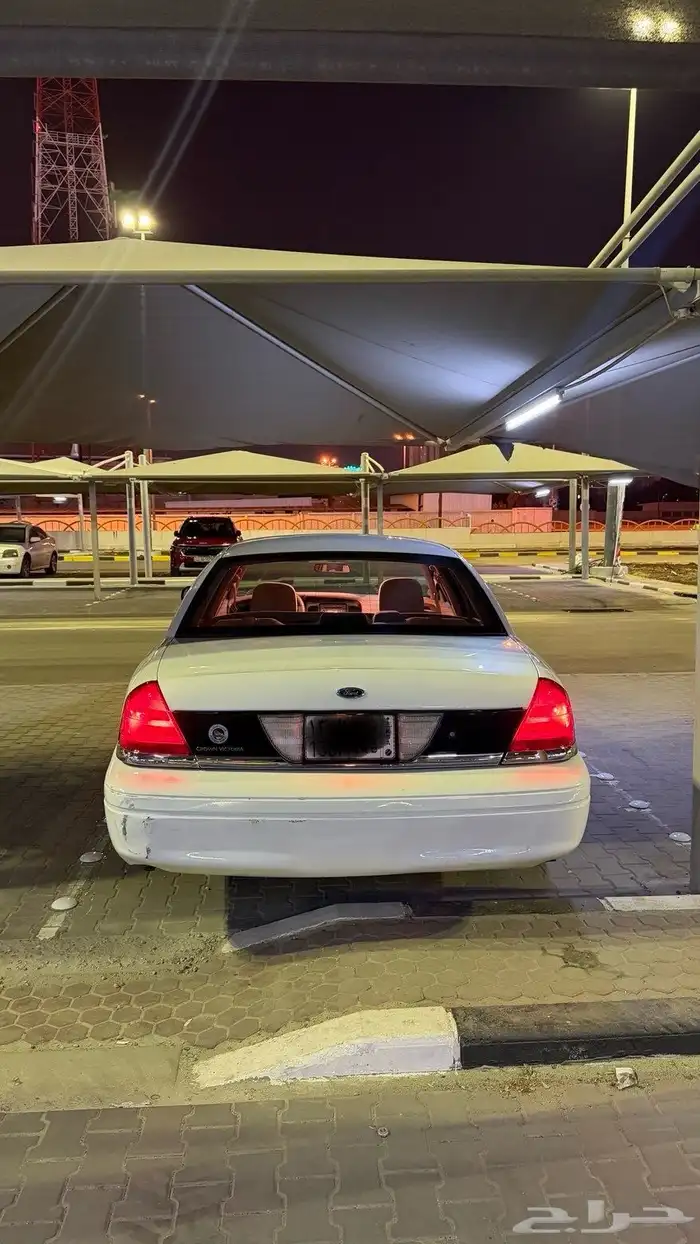 فورد فكتوريا 2010 5