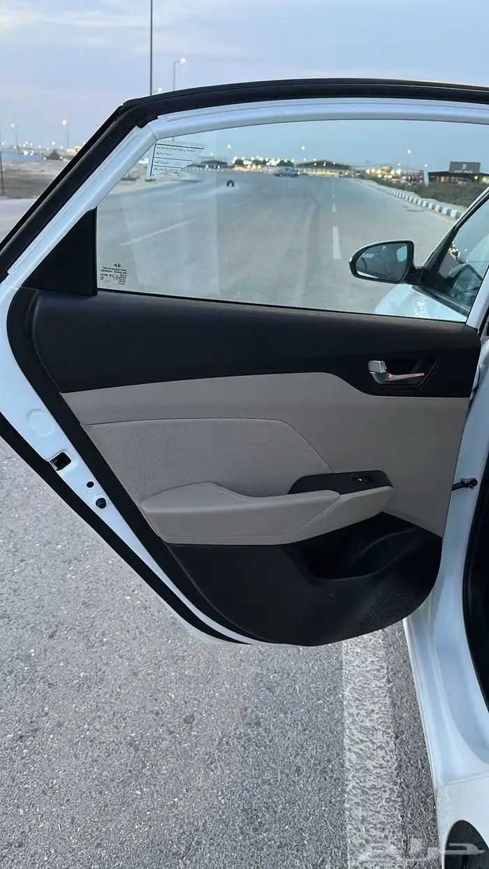 اكسنت 2023 بدي وكالة ممشى قليل 22