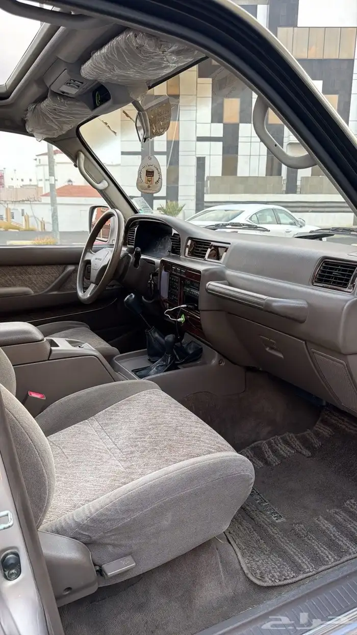 لاندكروزر في اكس ار ليمتد مخزن 1997 47