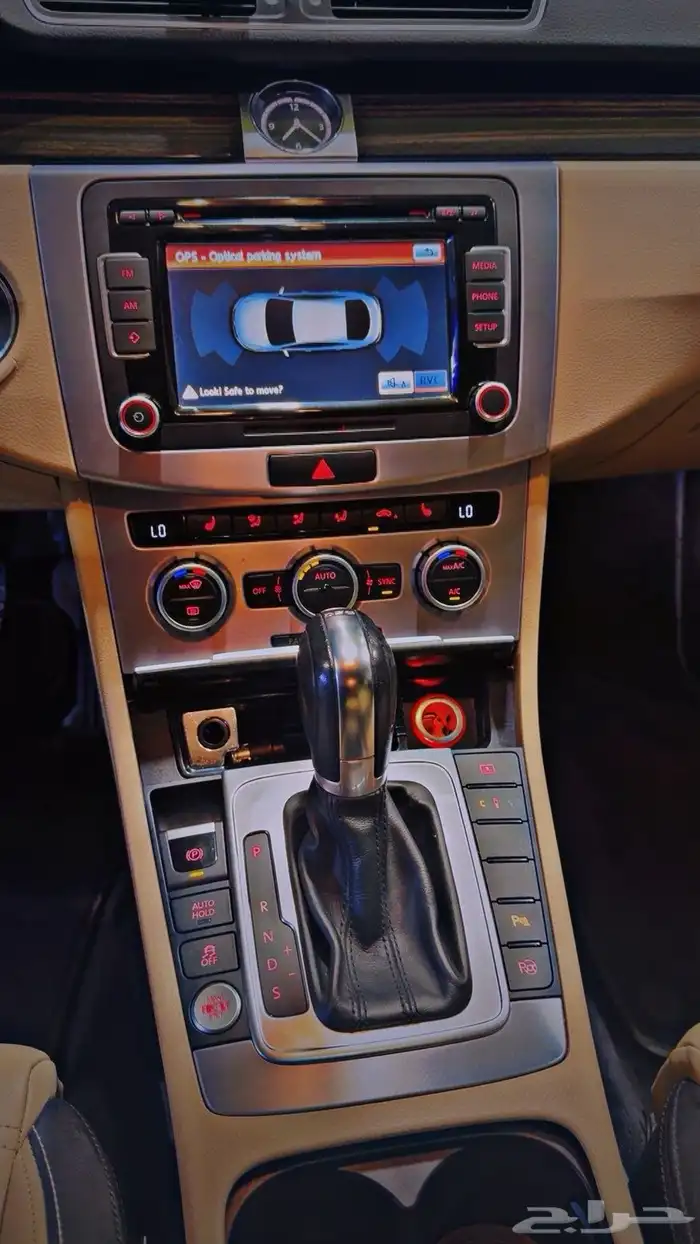 باسات CC مخزنة في حالة الوكالة 4