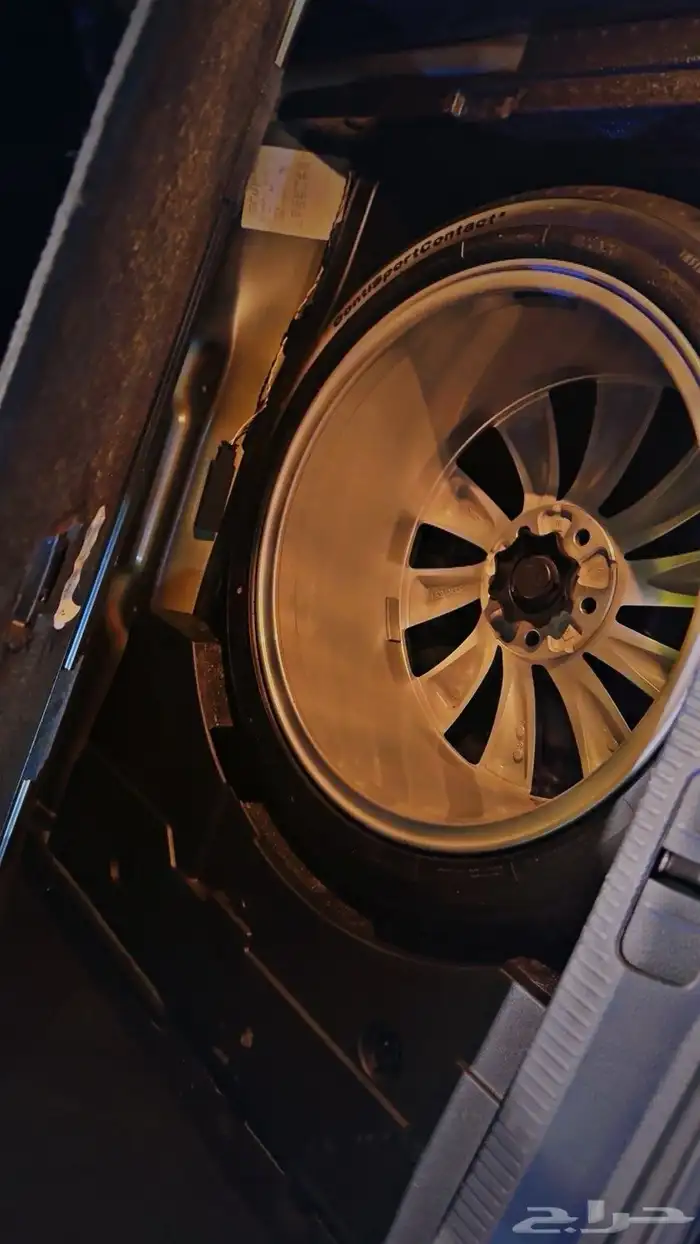 باسات CC مخزنة في حالة الوكالة 7