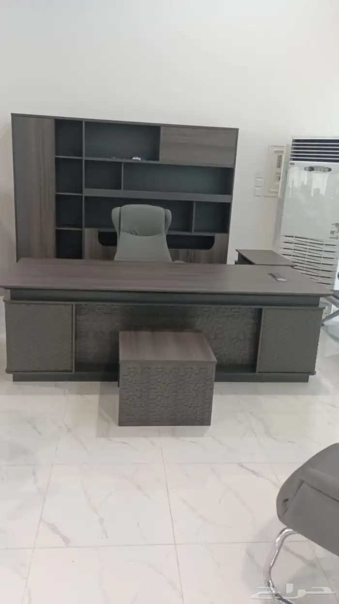 مكاتب دواليب كراسي 16