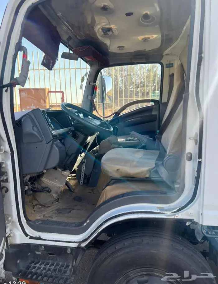 ايسوزو دينا للبيع   2010 5