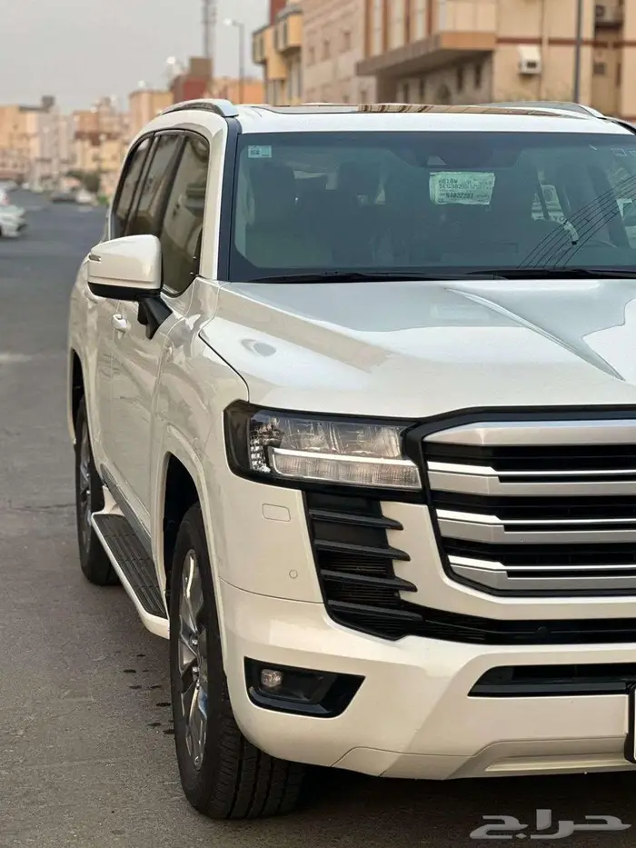 لاندكروزر2022 جي اكس ار L5 5