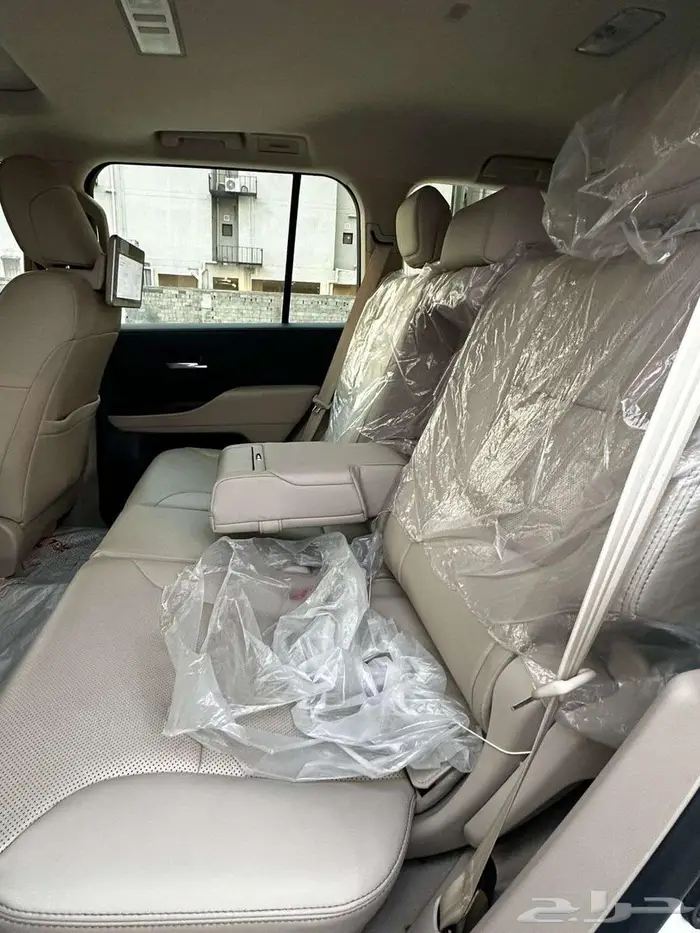 لاندكروزر2022 جي اكس ار L5 10