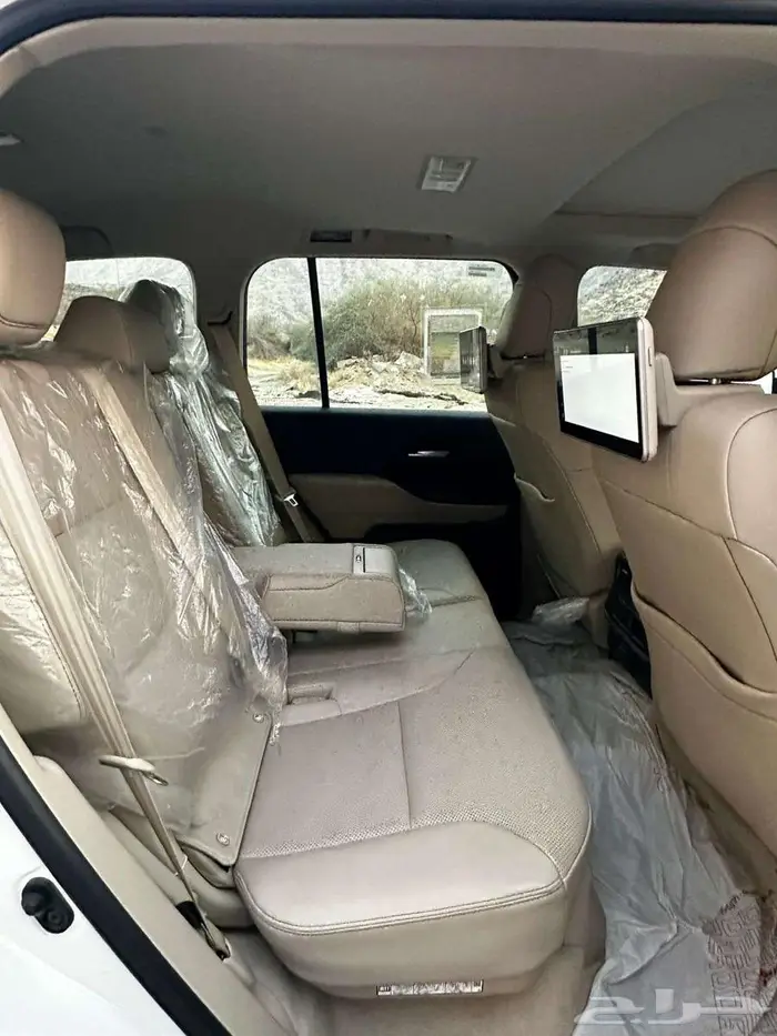 لاندكروزر2022 جي اكس ار L5 12