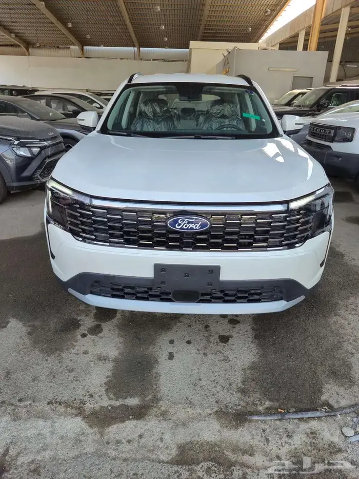 فورد تيريتوري امبيانتي ستاندر 2026 0