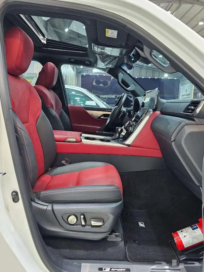 لكزس سبورت LX600 2024 f ( شبه الجديد ) 15