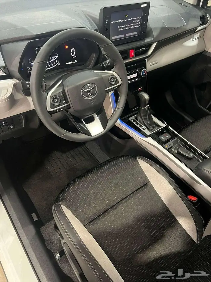 تويوتا فيلوز 2024 شبه جديد ( الوكيل عبداللطيف جميل ) 5