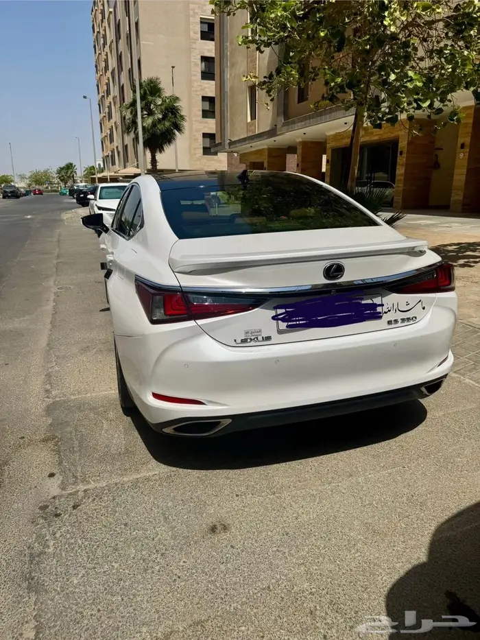 لكزس ES350ccموديل 2020 1
