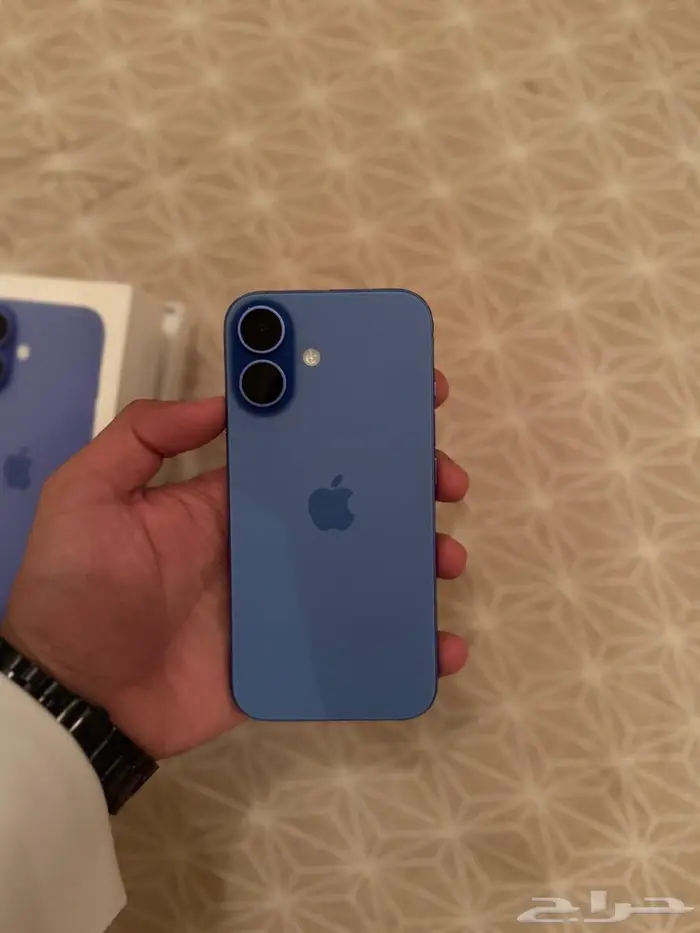 ايفون 16 العادي 128 قيقا اللون ازرق 0