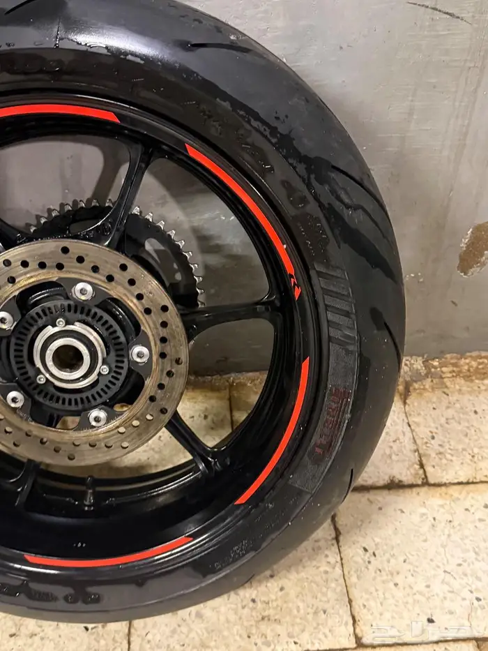 كفر خلفي بيرلي كورسا 4 ديابلو 190 55 zr17 2