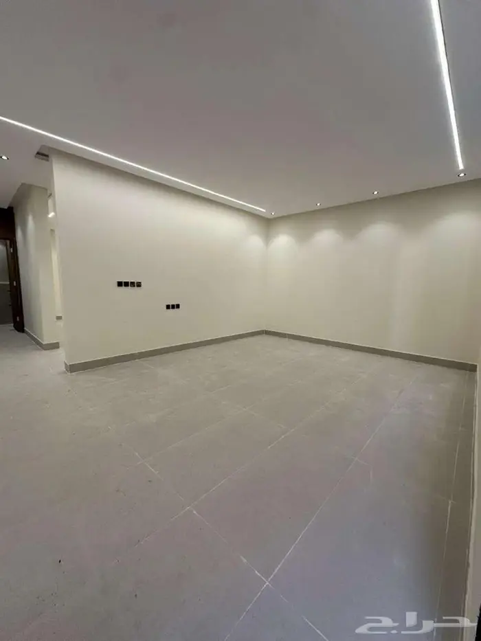 تاون هاوس للإيجار   الرياض   حي عكاظ بسعر 45 الف 2