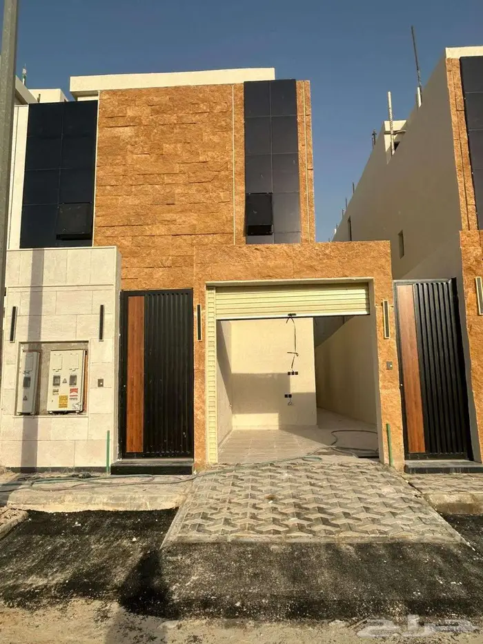 تاون هاوس للإيجار   الرياض   حي عكاظ بسعر 45 الف 0