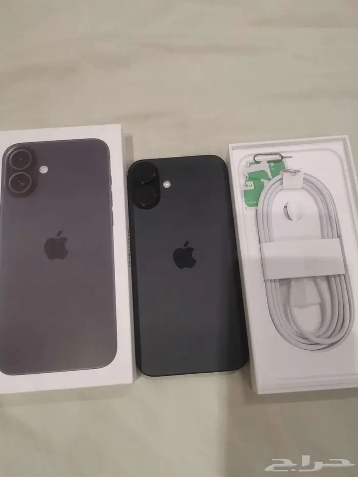 جهاز ايفون 16 بلس 256 جيجا لون اسود استخدام شهر واحد فقط 0