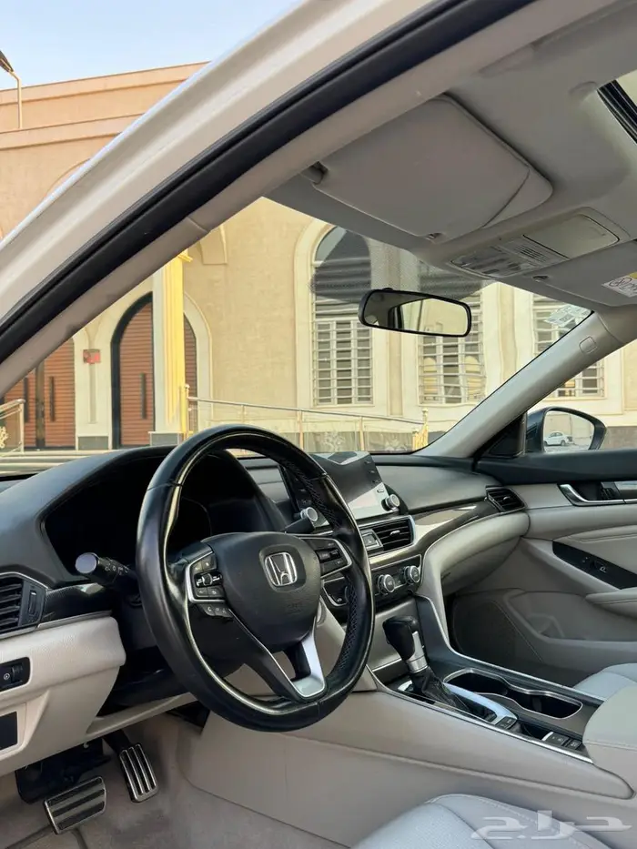 هوندا اكورد سبورت 2021 نظيف 25
