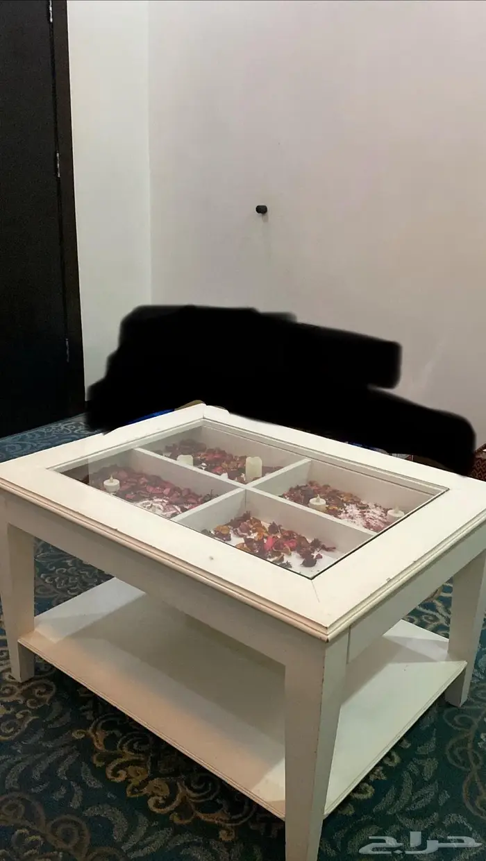 طاوله للبيع 0