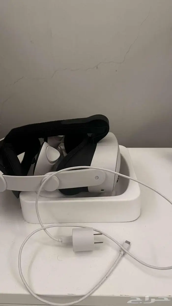 ميتا كوست 3اس meta quest 3 s 5