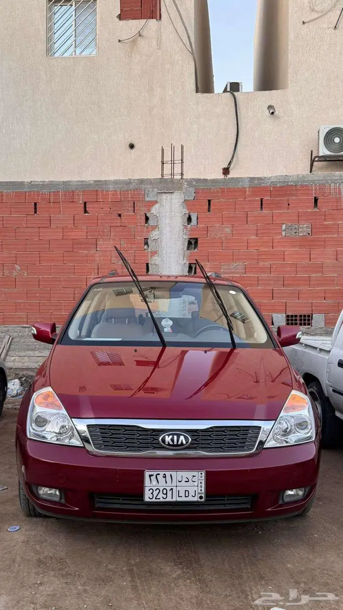 كيا كرنفال مخزنة للبيع 3