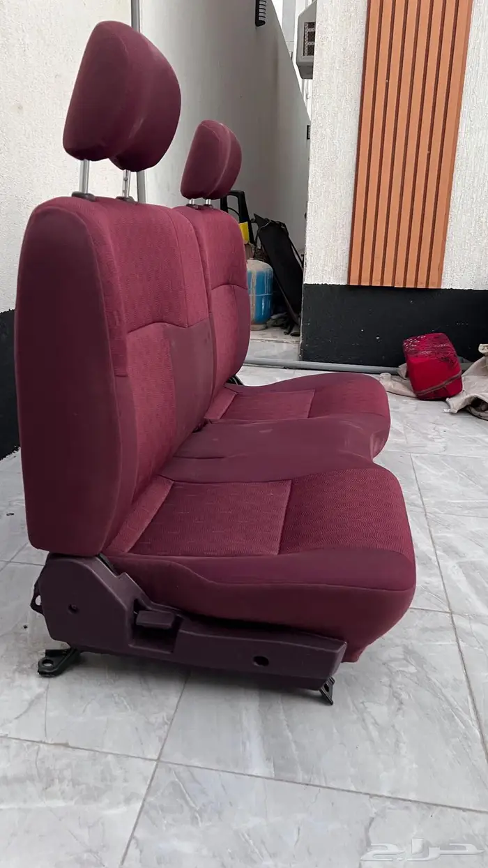 مرتبة ددسن نظيفه بحالة الجديد 5