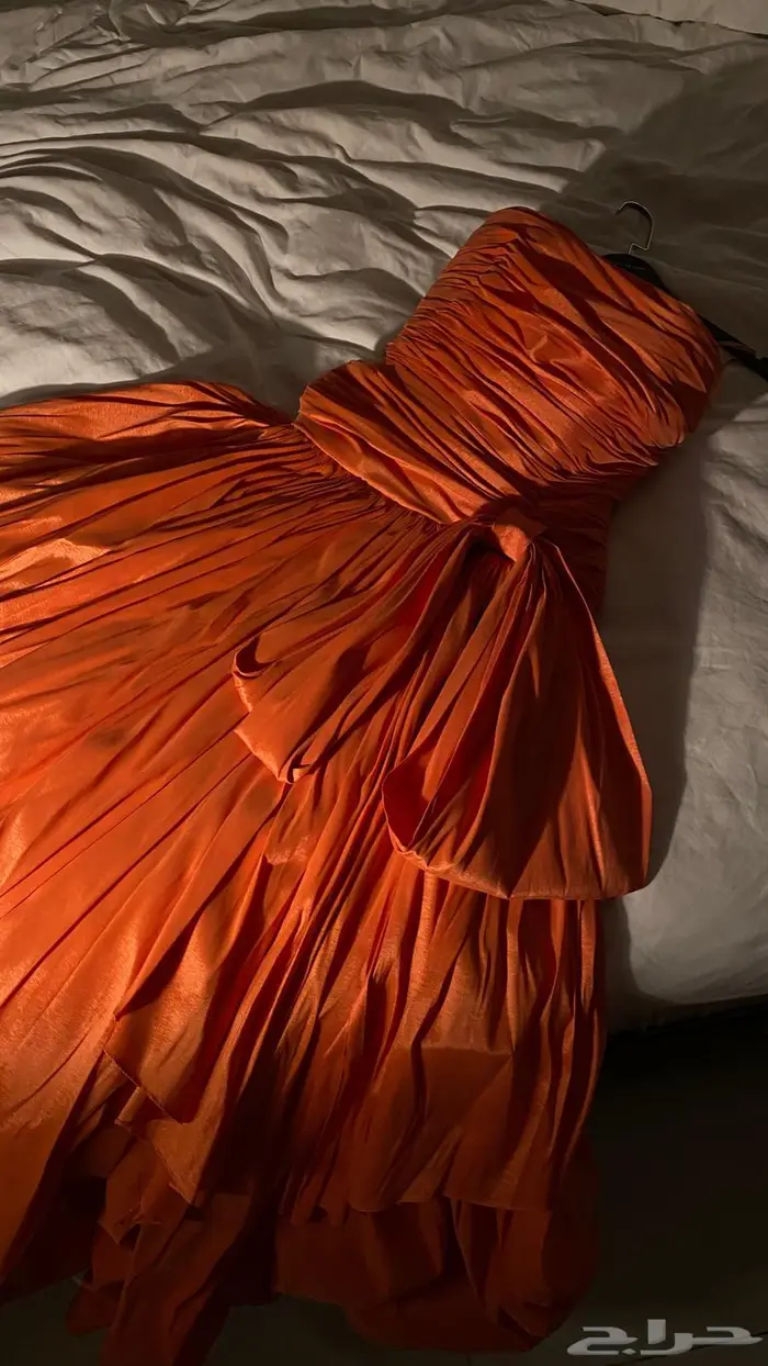 فستان براند تركي جنكيز اكتورك 1