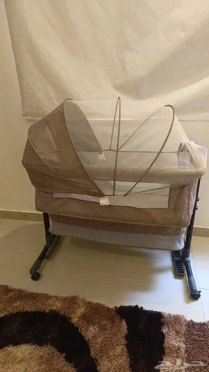 سرير اطفال 0