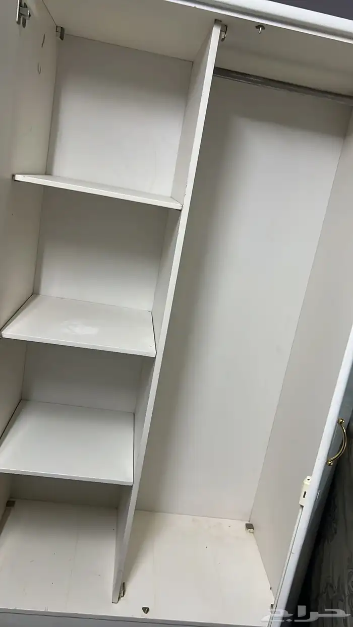 كراسي نووم ومكيف 18 أمريكي. شغال مشروط ودولاب ملابس 3