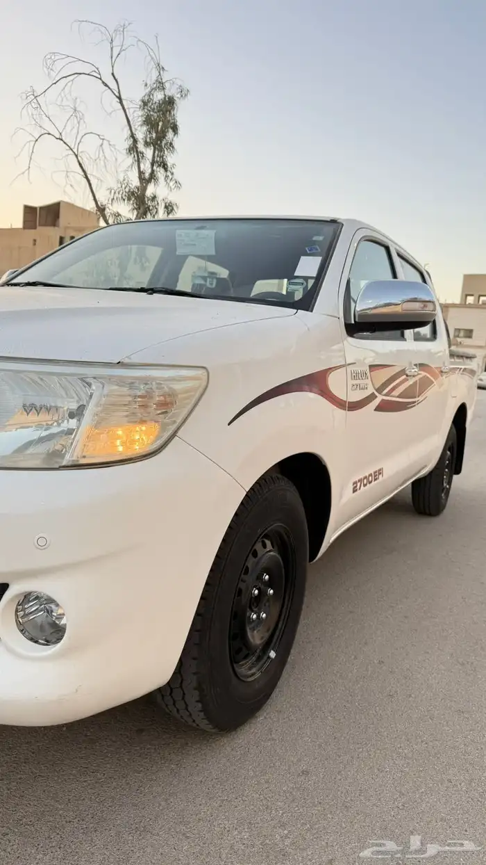 للبيع هايلوكس 2015 غمارتين GLX 9