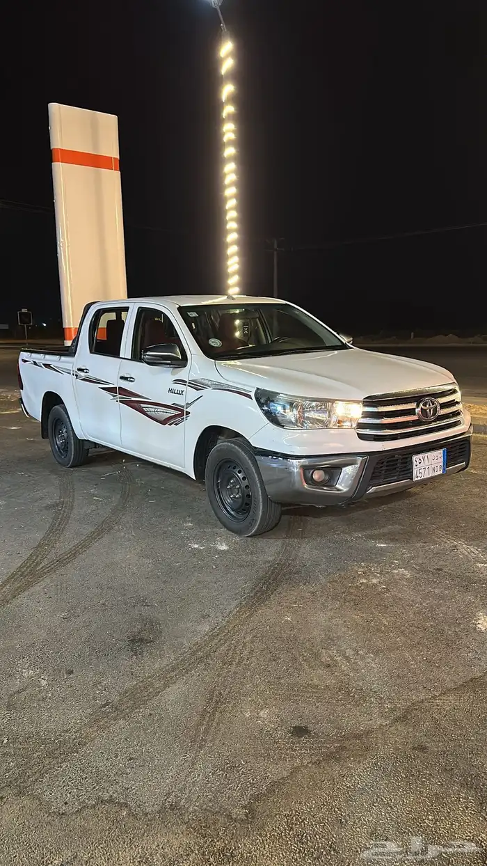 هيلوكس 2019 ( بنزين ) 1