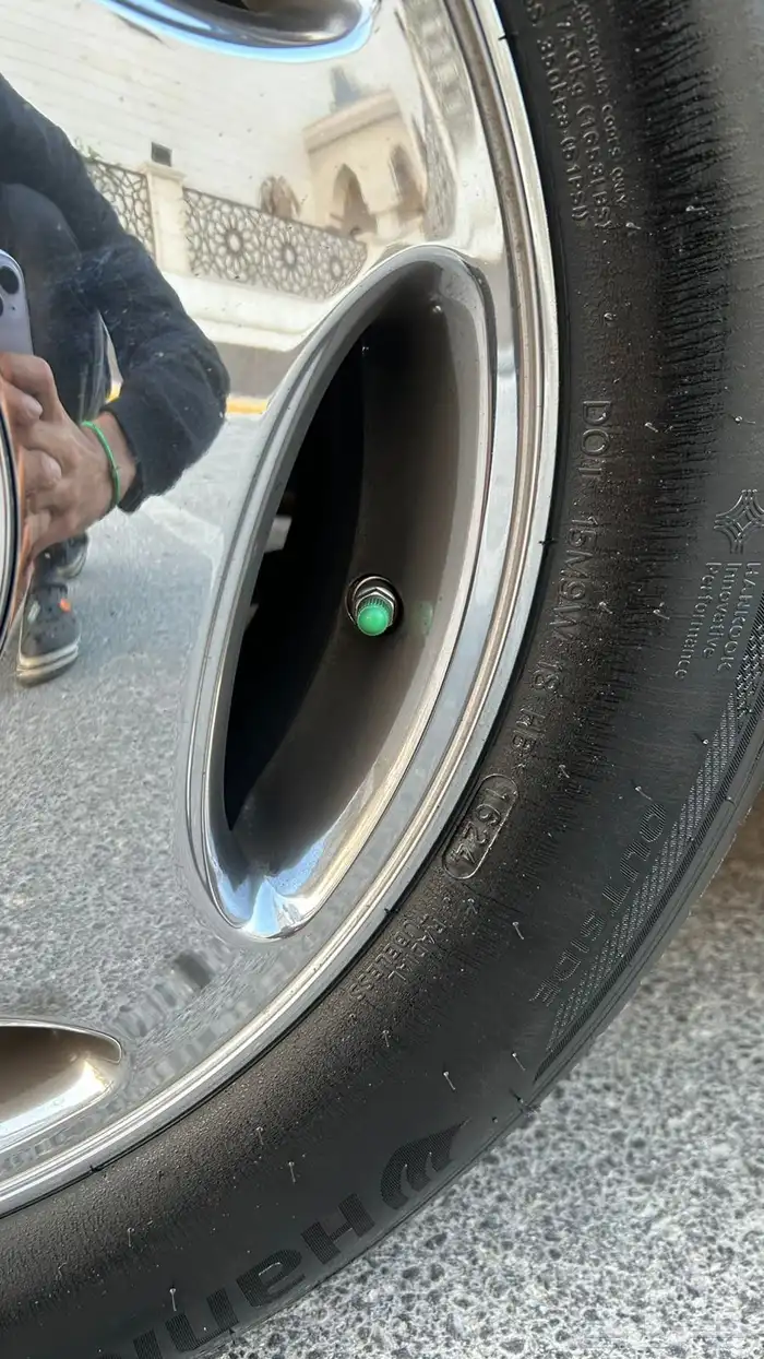 لكزس LS400 1999 بحالة الوكالة بدي وكالة 43