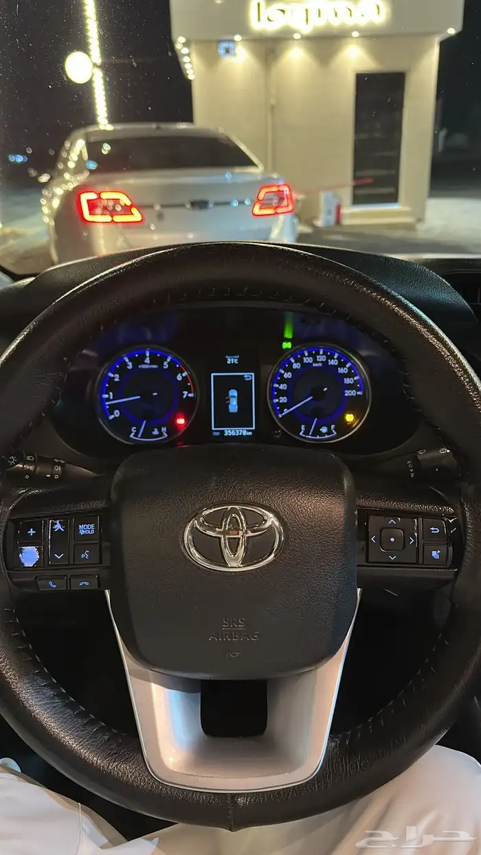 هيلوكس 2019 ( بنزين ) 5