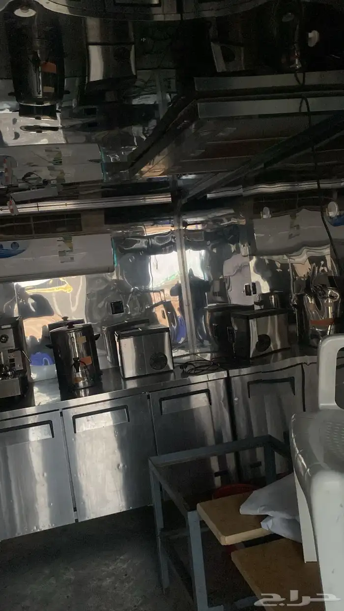 للبيع او للاجار فود ترك 7