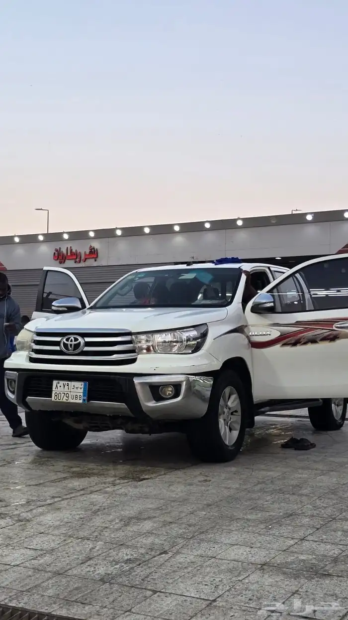 للبيع هايلكس 2017 0