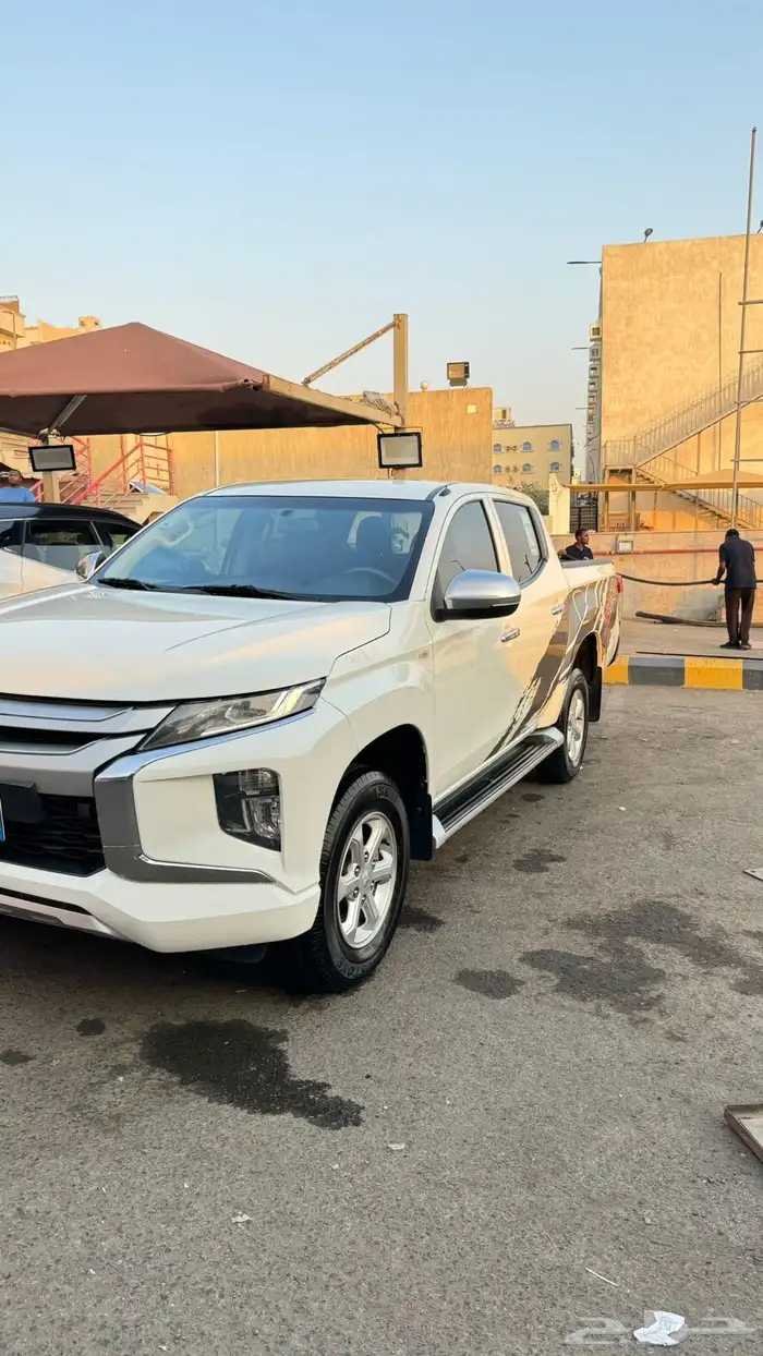 مستبيشي 2021 ديزل دبل 3