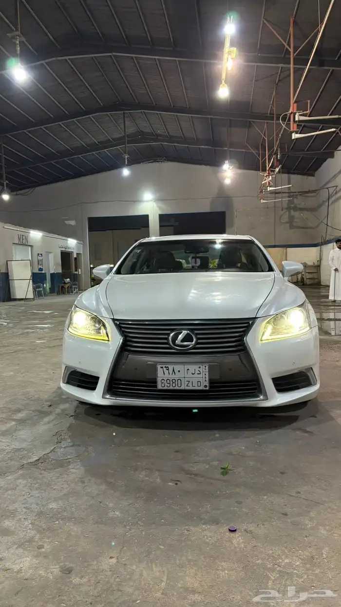 لكزس 2016 460 LS 0