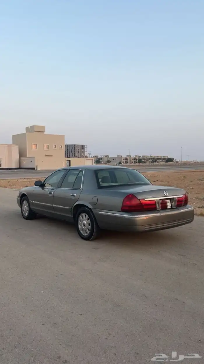 فورد جراند ماركيز 2003 3