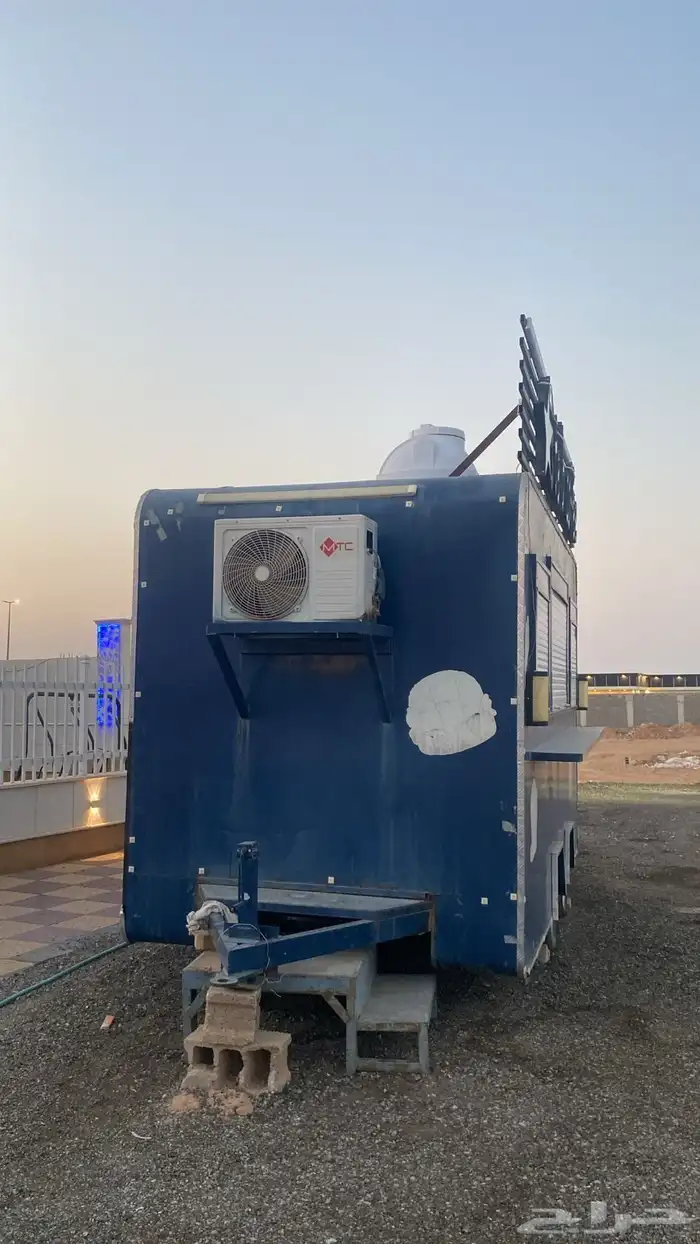 للبيع او للاجار فود ترك 2