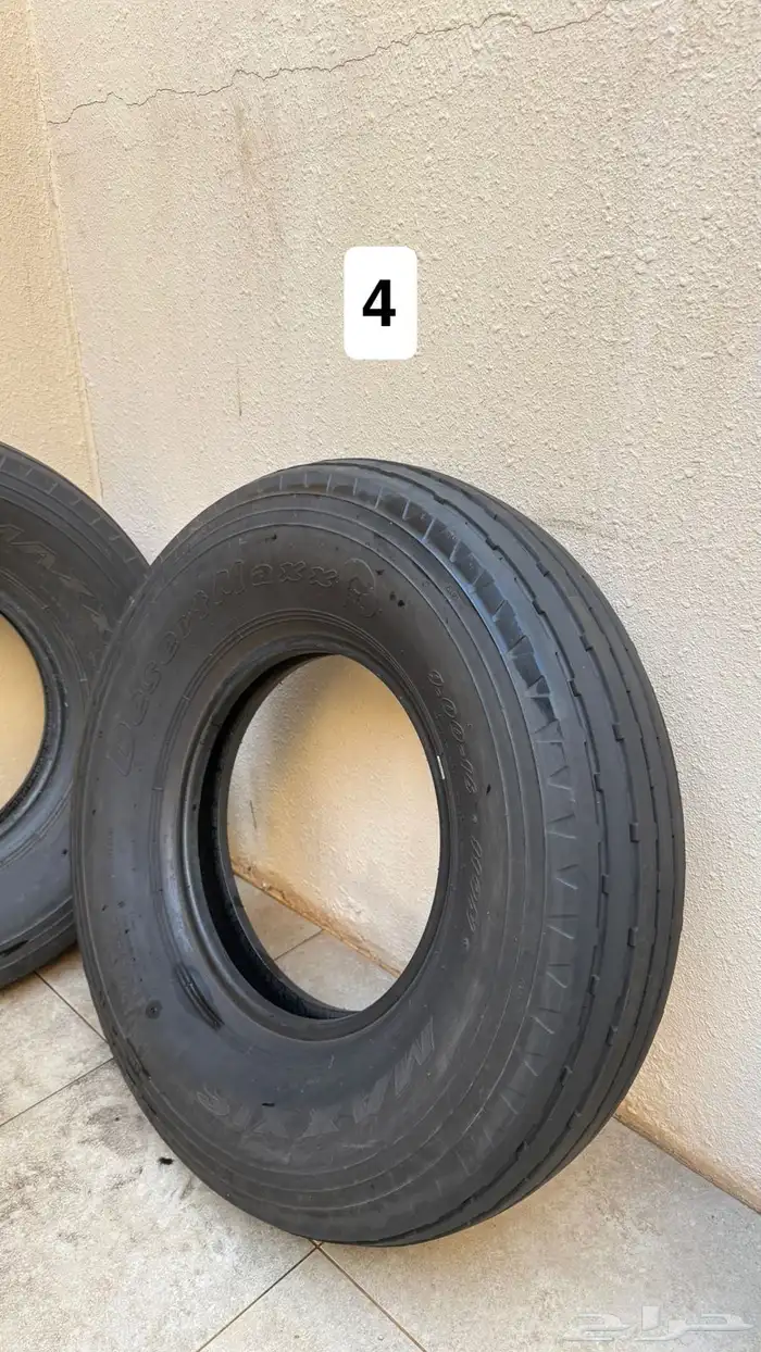 كفرات بالون ماكسس 4