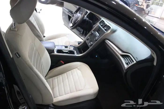 فيوجن 2020 اسود بطاقة جمركية امريكي 23