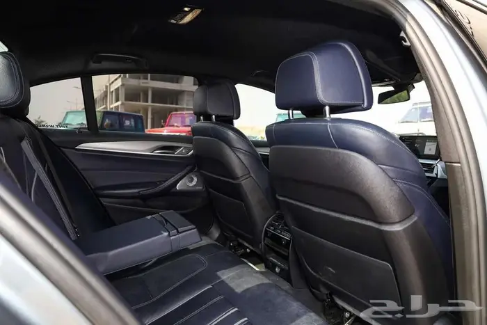 بي ام دبليو 540I كت ام 2017 (( بحالة ممتازة )) 16